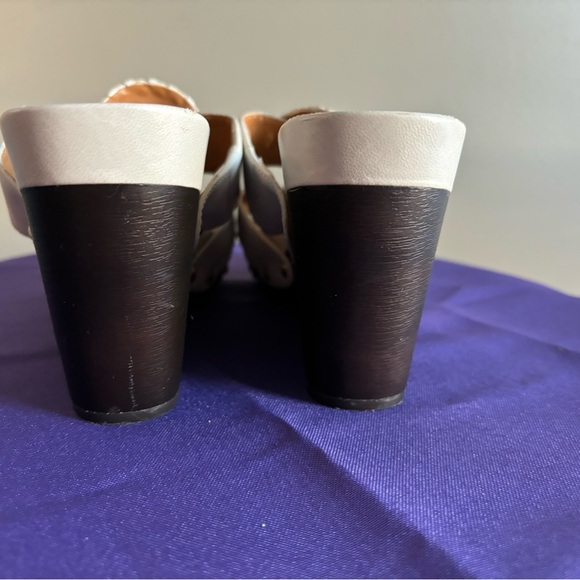 Vince Casmuto size 37 sandals. EUC - Picture 9 of 15